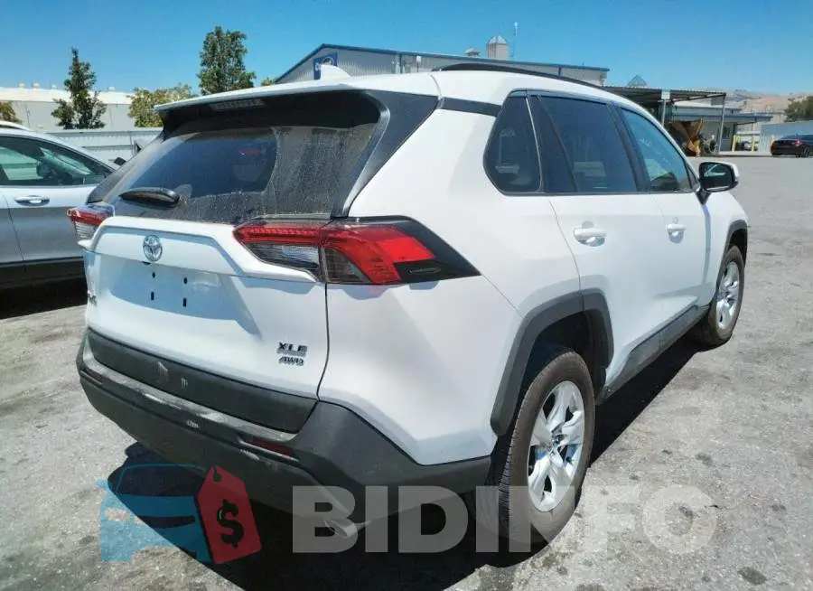 2T3P1RFV6MC206686 Photo# 4
