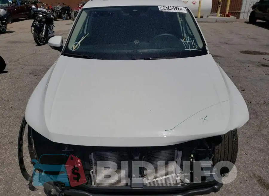 3VV3B7AX7NM090667 Photo# 7