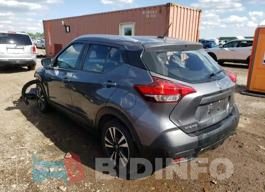 3N1CP5CU2JL535052 Photo# 3