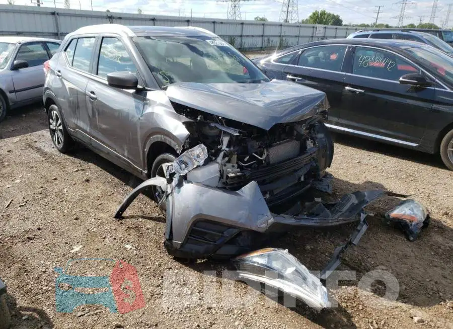 3N1CP5CU2JL535052 Photo# 1