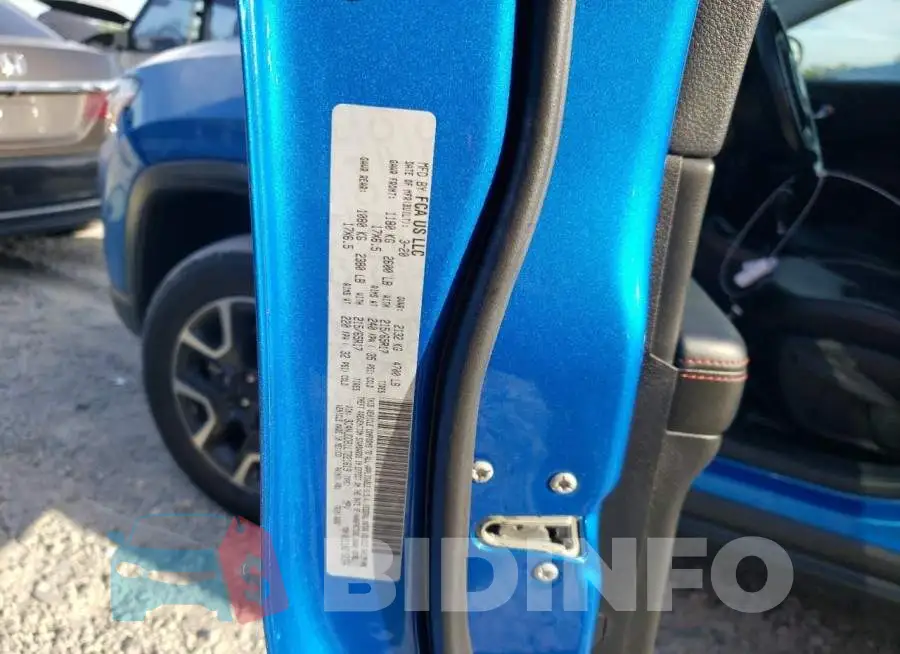 3C4NJDDB1LT221619 Photo# 10