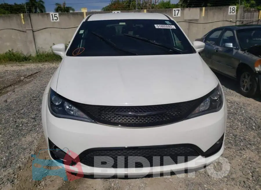 2C4RC1FG6KR574149 Photo# 9
