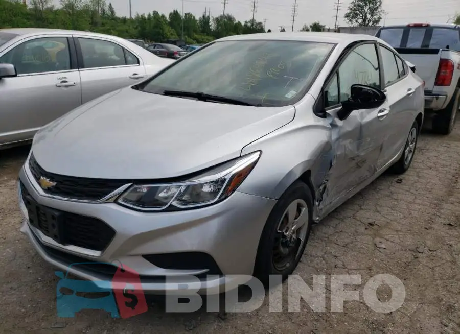 1G1BC5SM9H7268943 Photo# 2