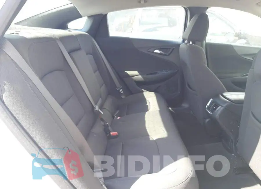 1G1ZD5ST2LF089743 Photo# 6