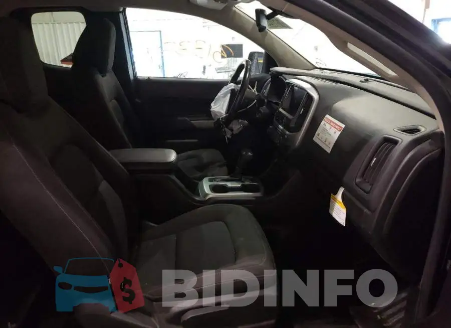 1GCHSCEA3M1251921 Photo# 5