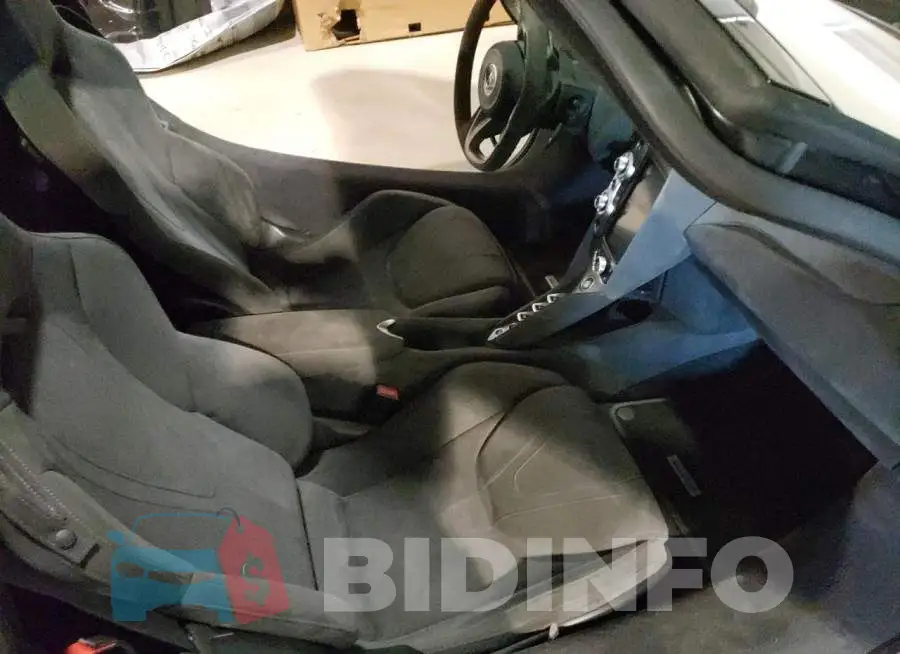SBM14DCA6JW001602 Photo# 6