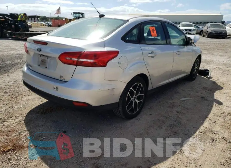 1FADP3FE0JL230886 Photo# 4