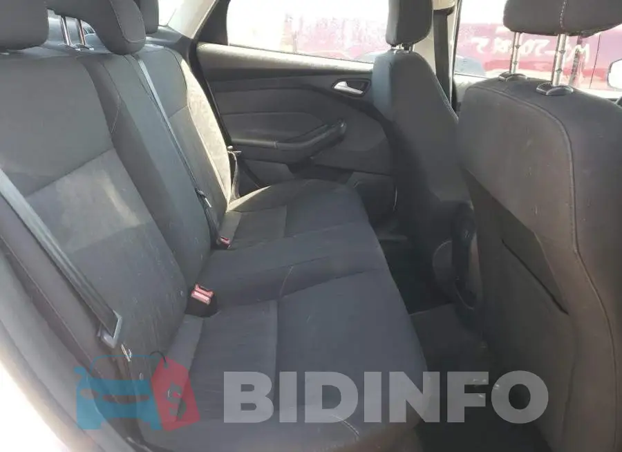1FADP3FE9JL301826 Photo# 6