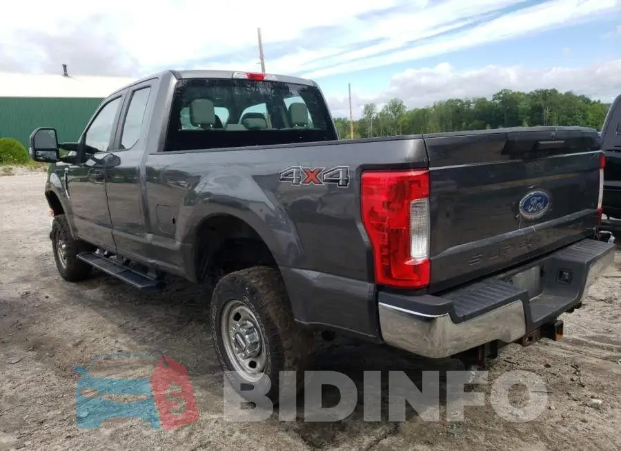 1FT7X2B69JEC51370 Photo# 3