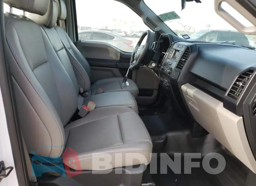 1FTMF1EB1LKD94052 Photo# 5