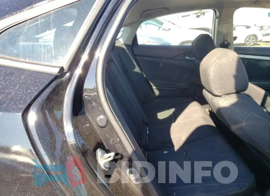 19XFC1F37GE018263 Photo# 6