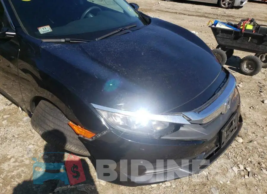19XFC2F70GE249112 Photo# 9
