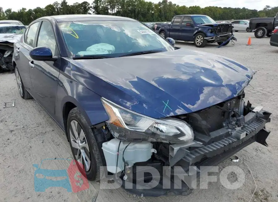 1N4BL4BV7MN347131 Photo# 1