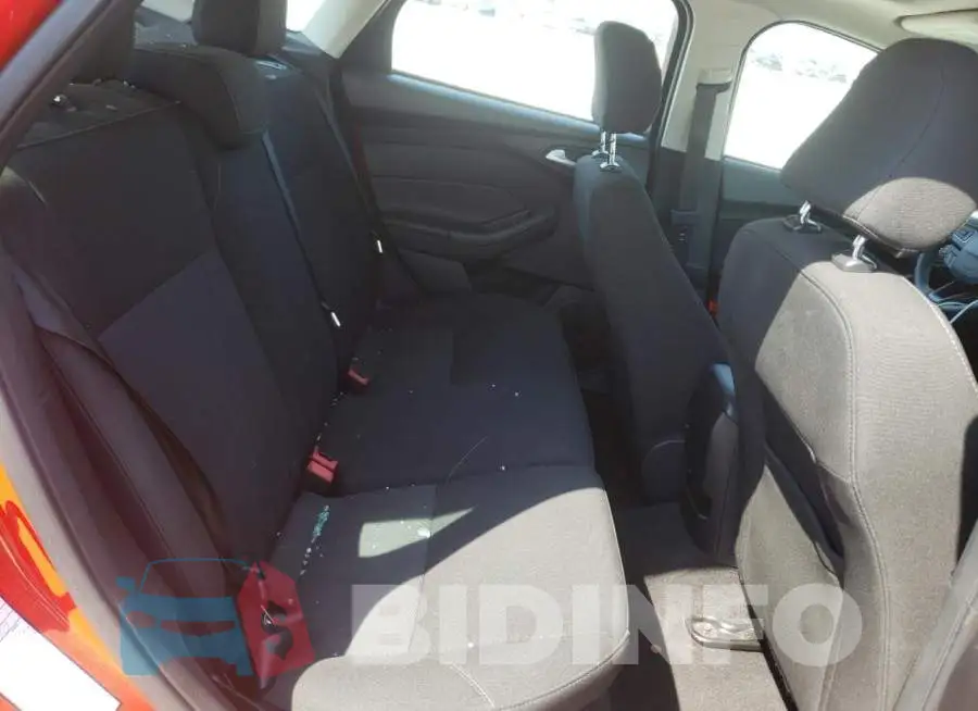1FADP3M2XHL248783 Photo# 6
