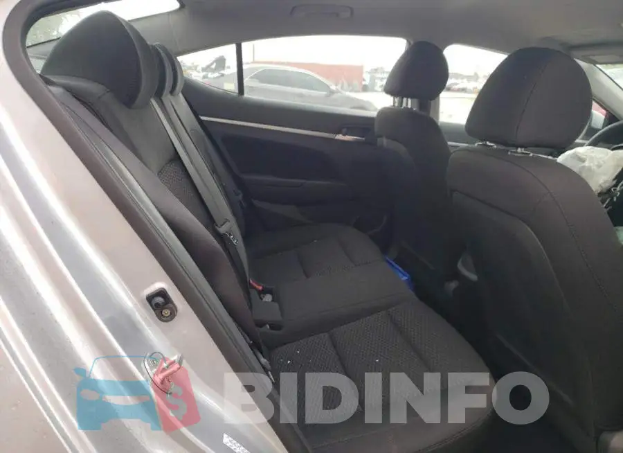 KMHD84LF3LU024982 Photo# 6