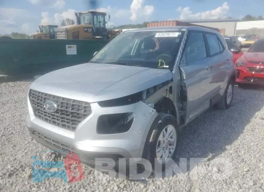 KMHRB8A32NU141348 Photo# 2