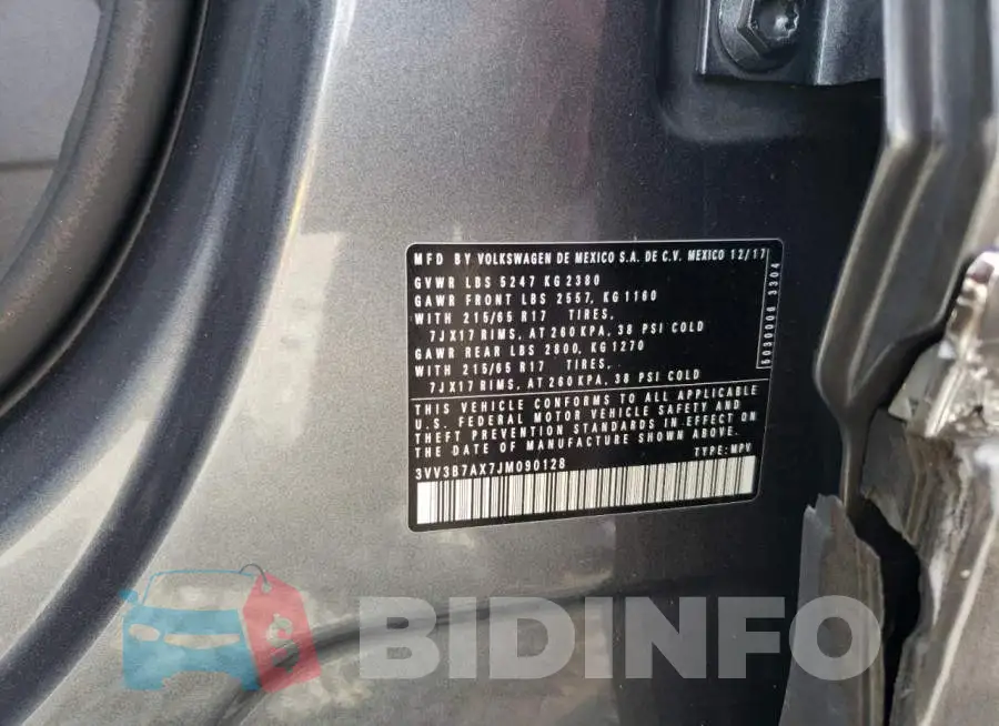 3VV3B7AX7JM090128 Photo# 10