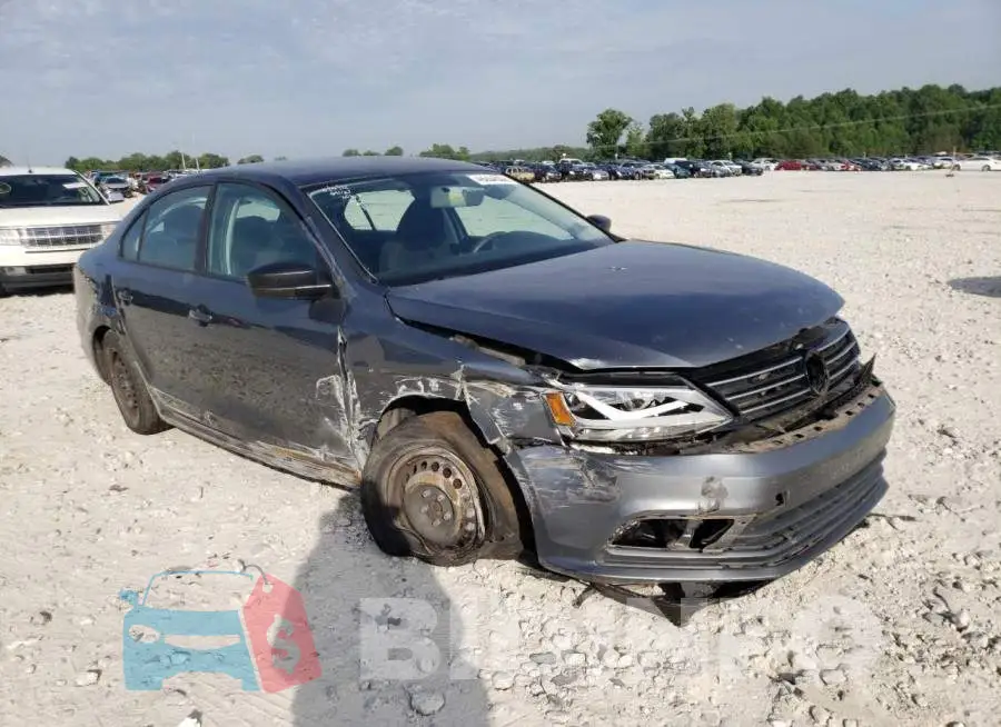 3VW267AJ0GM303016 Photo# 1