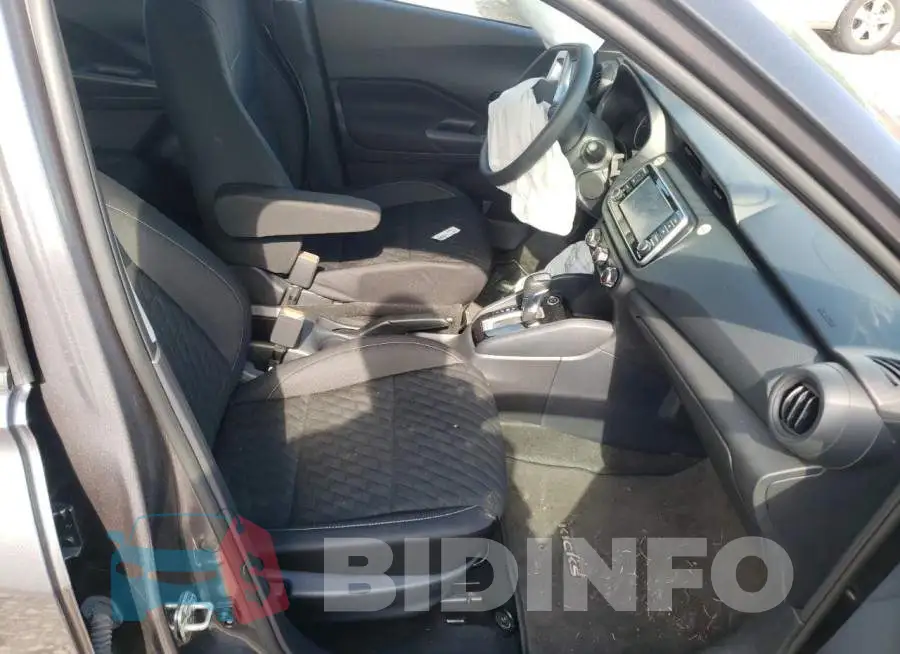 3N1CP5BV8ML481772 Photo# 5