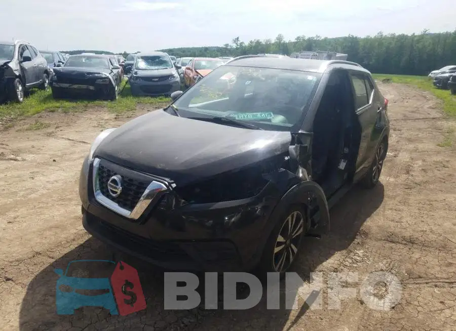 3N1CP5CU4JL544951 Photo# 2