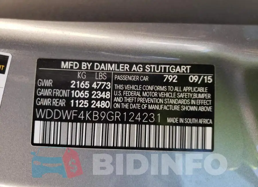 WDDWF4KB9GR124231 Photo# 10