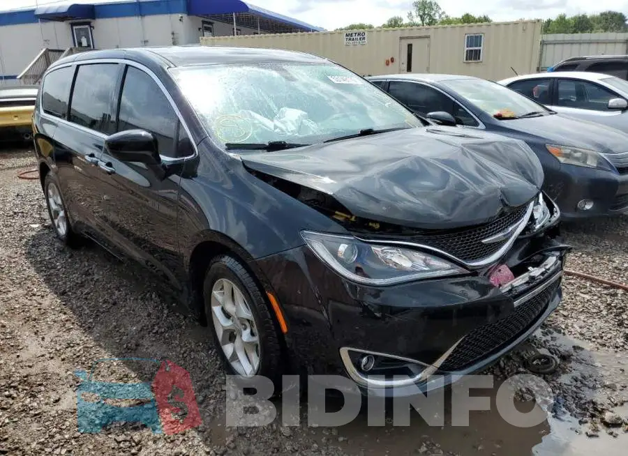 2C4RC1FG5KR681239 Photo# 1