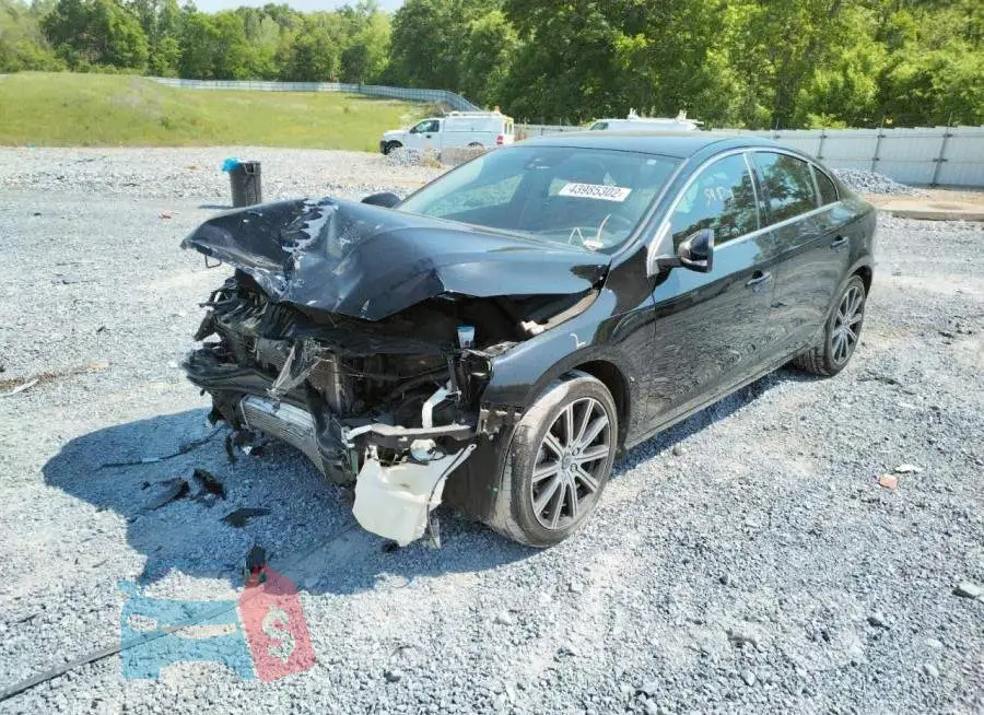LYV402FK5GB112716 Photo# 2