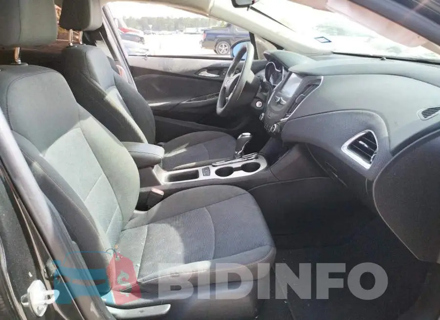 1G1BC5SM8J7169732 Photo# 5