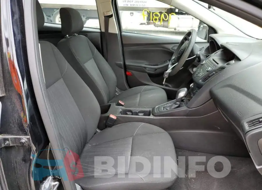 1FADP3E24GL201231 Photo# 5