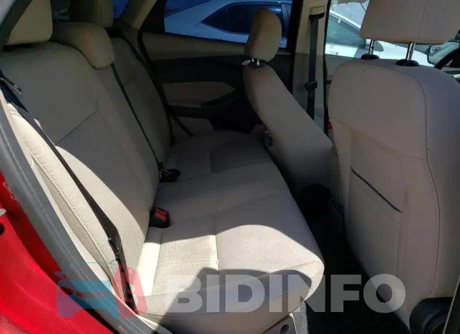 1FADP3F21GL281697 Photo# 6