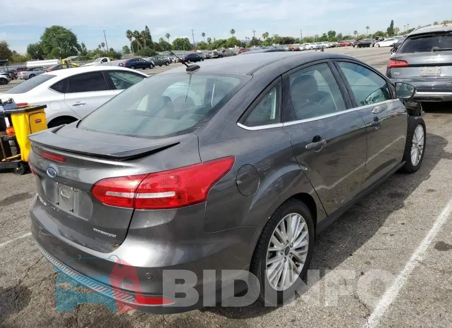 1FADP3J24HL238822 Photo# 4