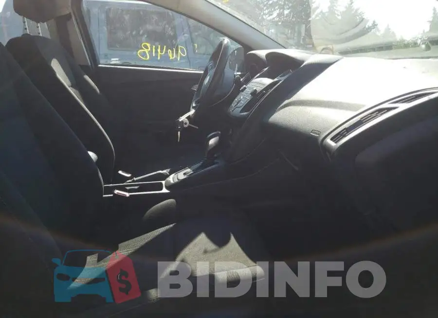 1FADP3K27JL283032 Photo# 5