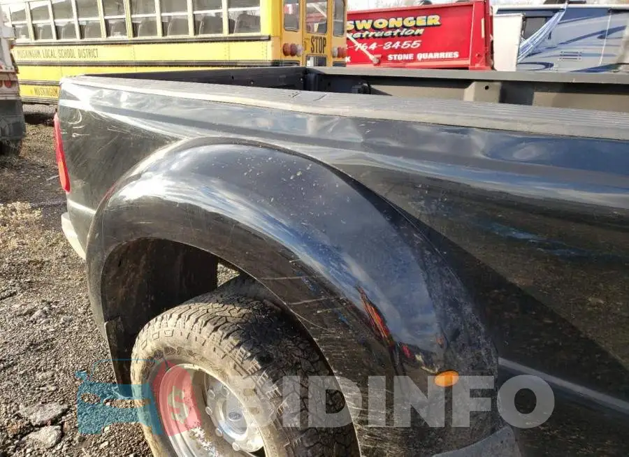 1FT8W3DT5GEA70193 Photo# 9