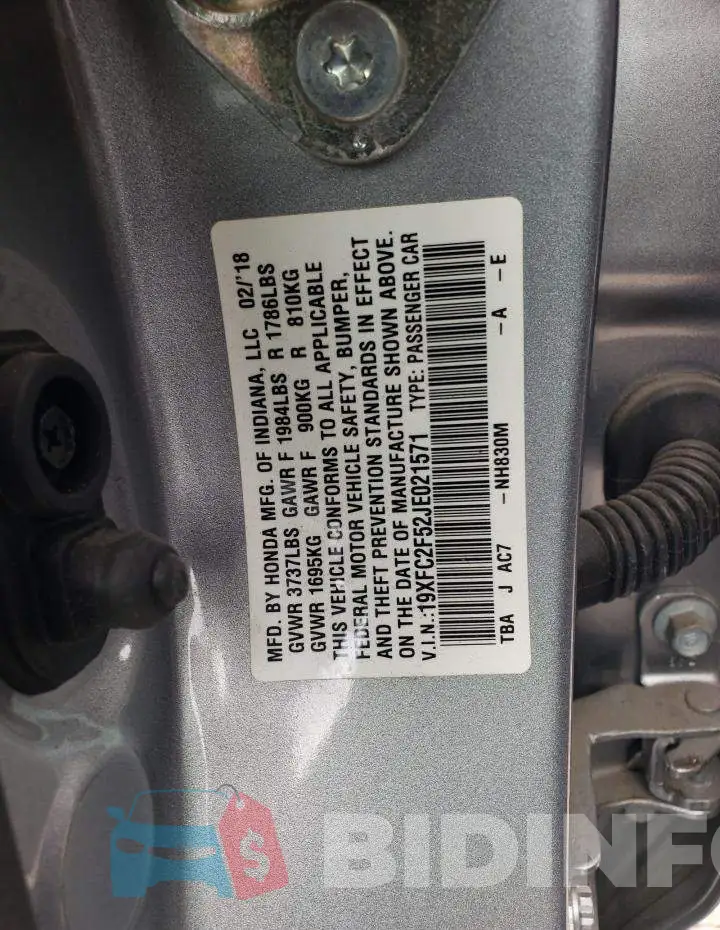 19XFC2F52JE021571 Photo# 10