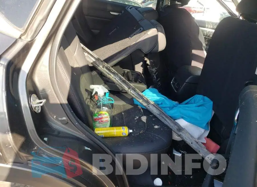 JM3KFACL8H0194976 Photo# 6