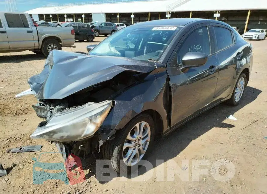 3MYDLBZV3GY109136 Photo# 2