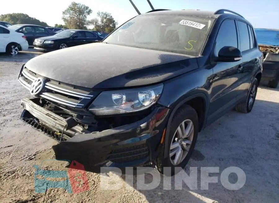 WVGAV7AXXHW501847 Photo# 2