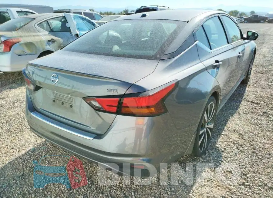 1N4BL4CV6KC209362 Photo# 4