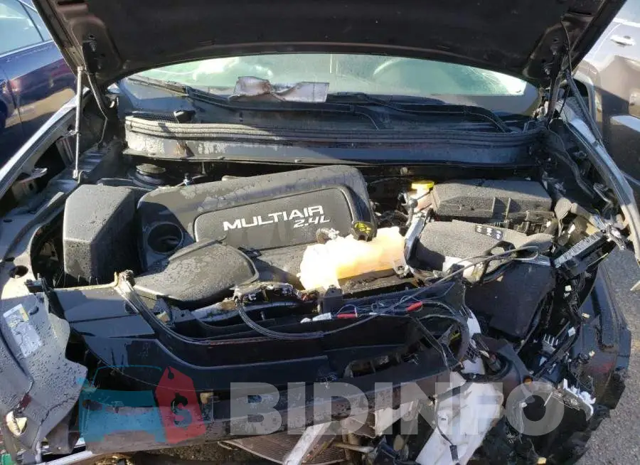 1C4PJLLB9KD122734 Photo# 7