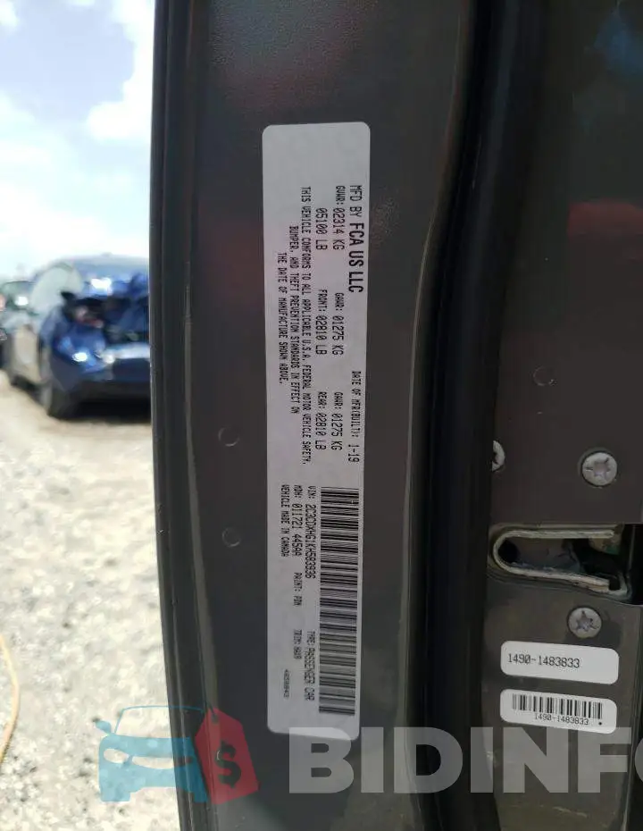 2C3CDXHG1KH583936 Photo# 10