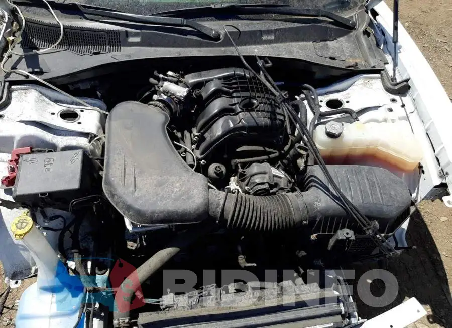 2C3CDXJG8JH285490 Photo# 7