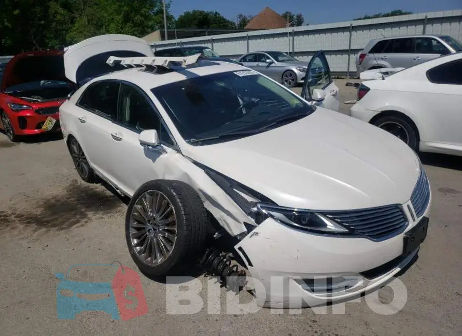 3LN6L2G95GR616574 Photo# 1