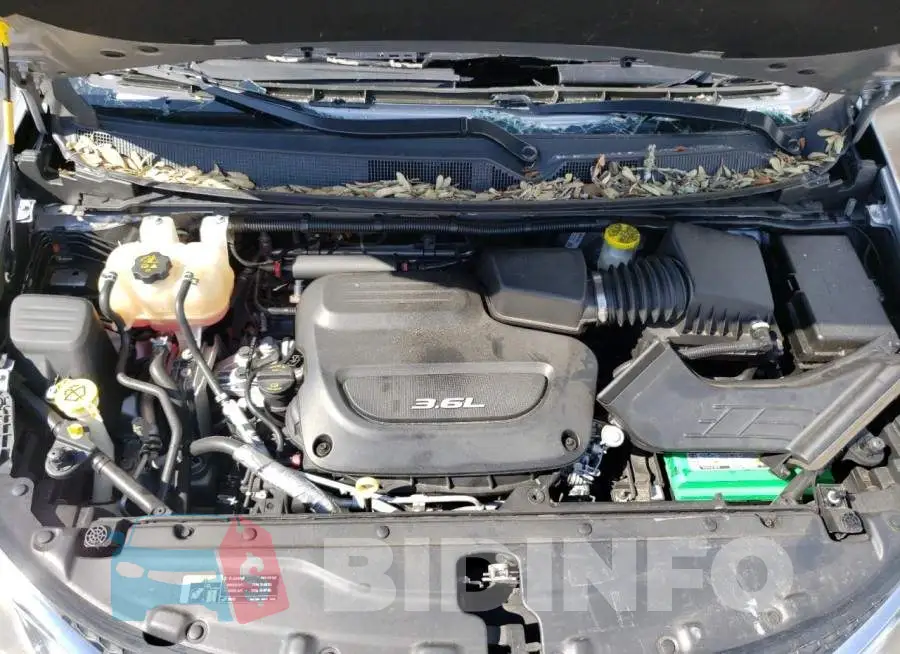 2C4RC1EG7HR752774 Photo# 7