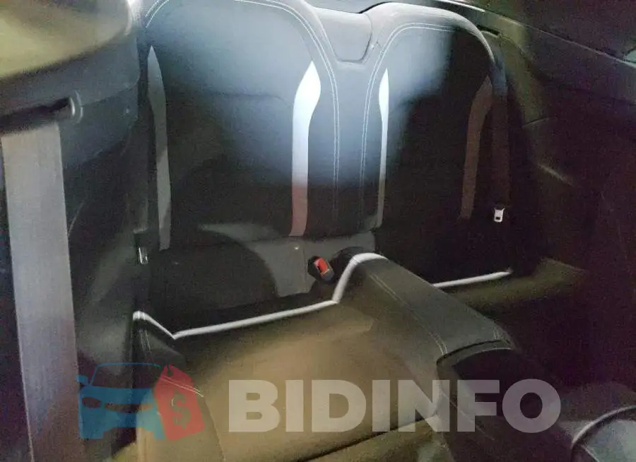 1G1FB3DX7K0143357 Photo# 6