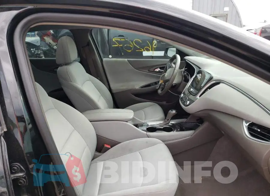 1G1ZD5ST9JF122993 Photo# 5