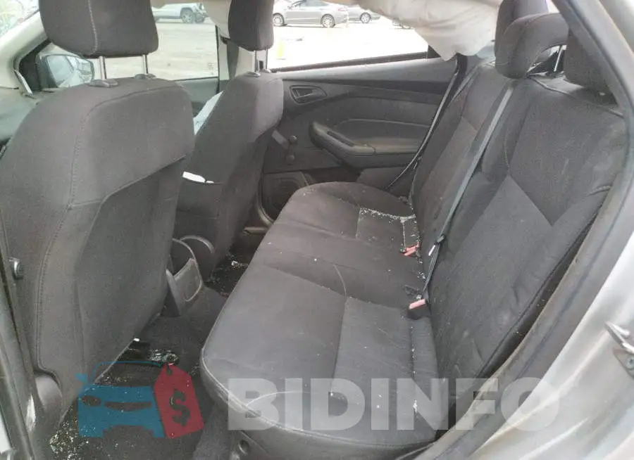 1FADP3E22HL204825 Photo# 6