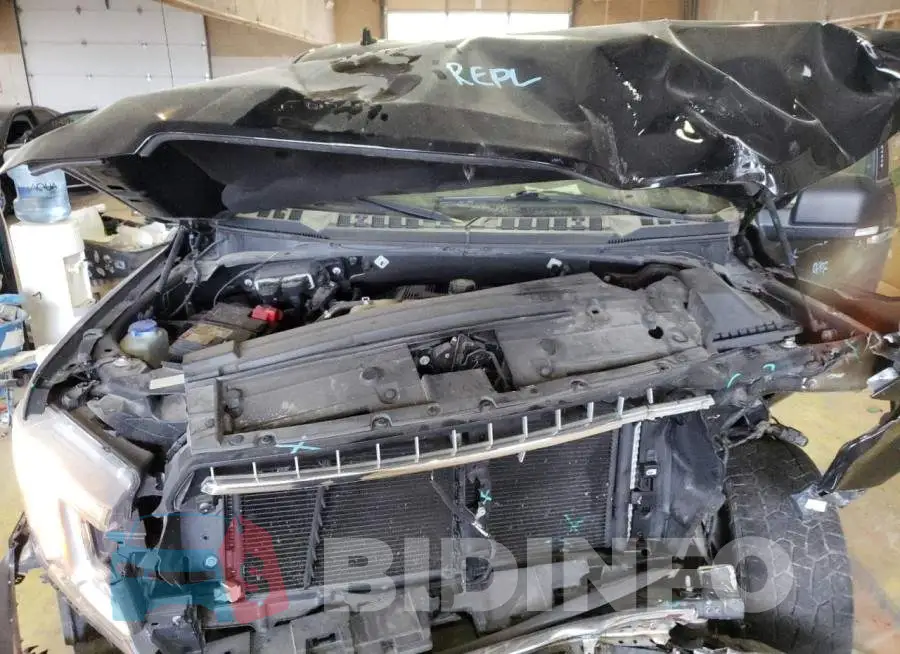 1FTFW1EG9JKC15077 Photo# 7