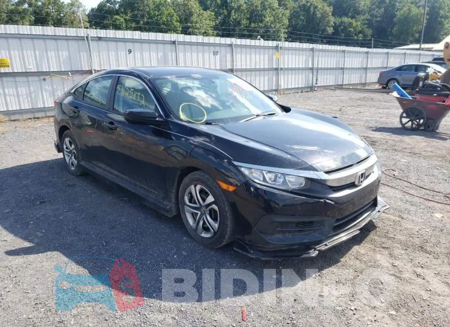 19XFC2F50HE211556 Photo# 1