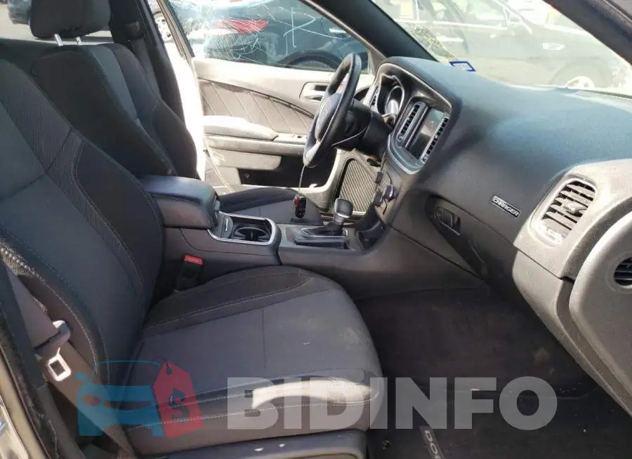 2C3CDXHG1HH515810 Photo# 5