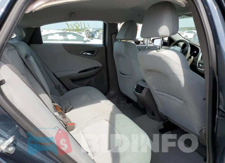 1G1ZD5ST5LF046823 Photo# 6